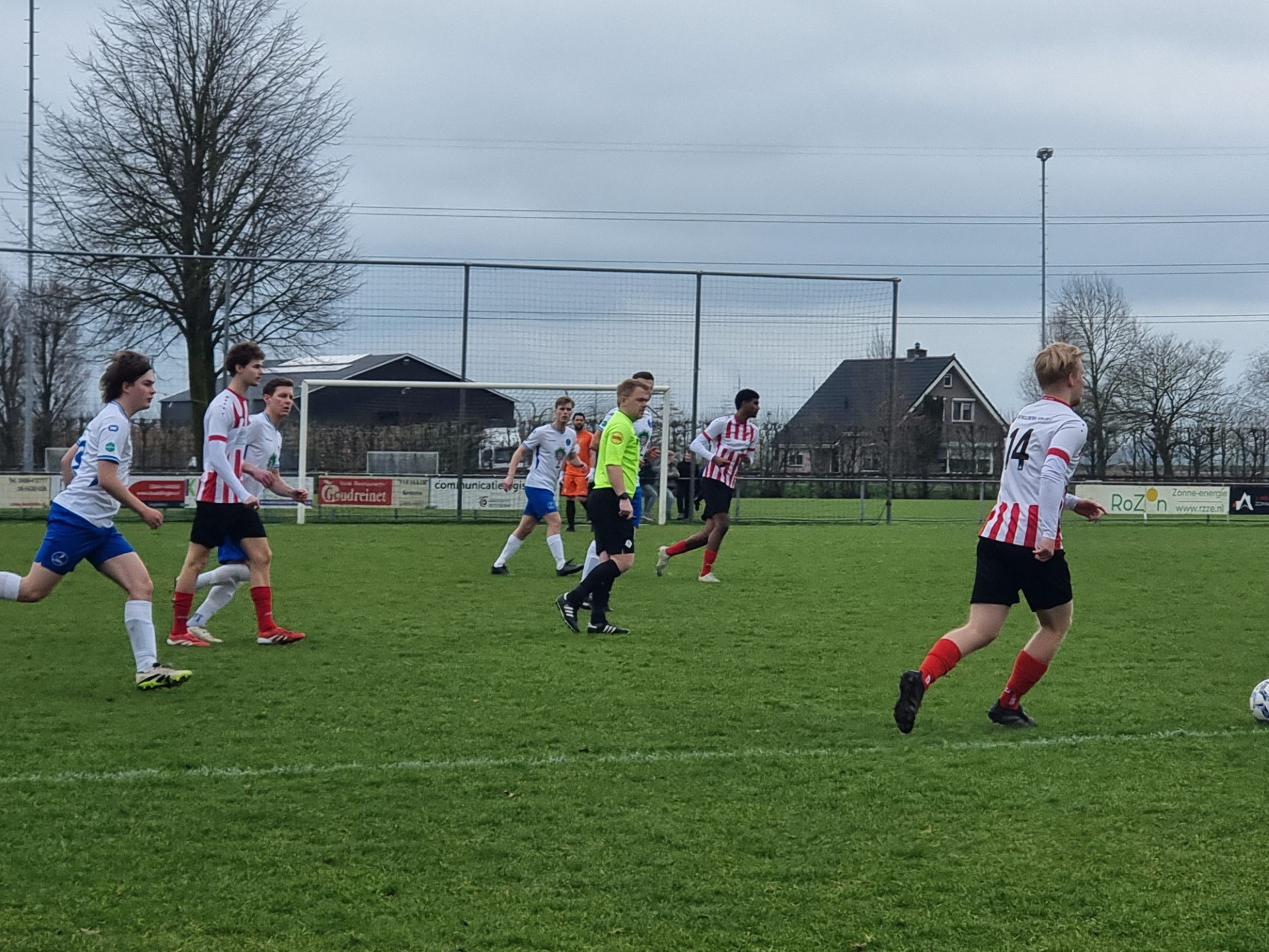 Zwaarbevochten driepunter voor sv DFS, 2-1