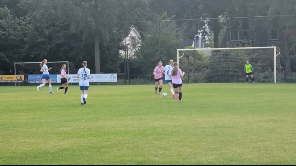 Driepunter voor sv DFS MO20