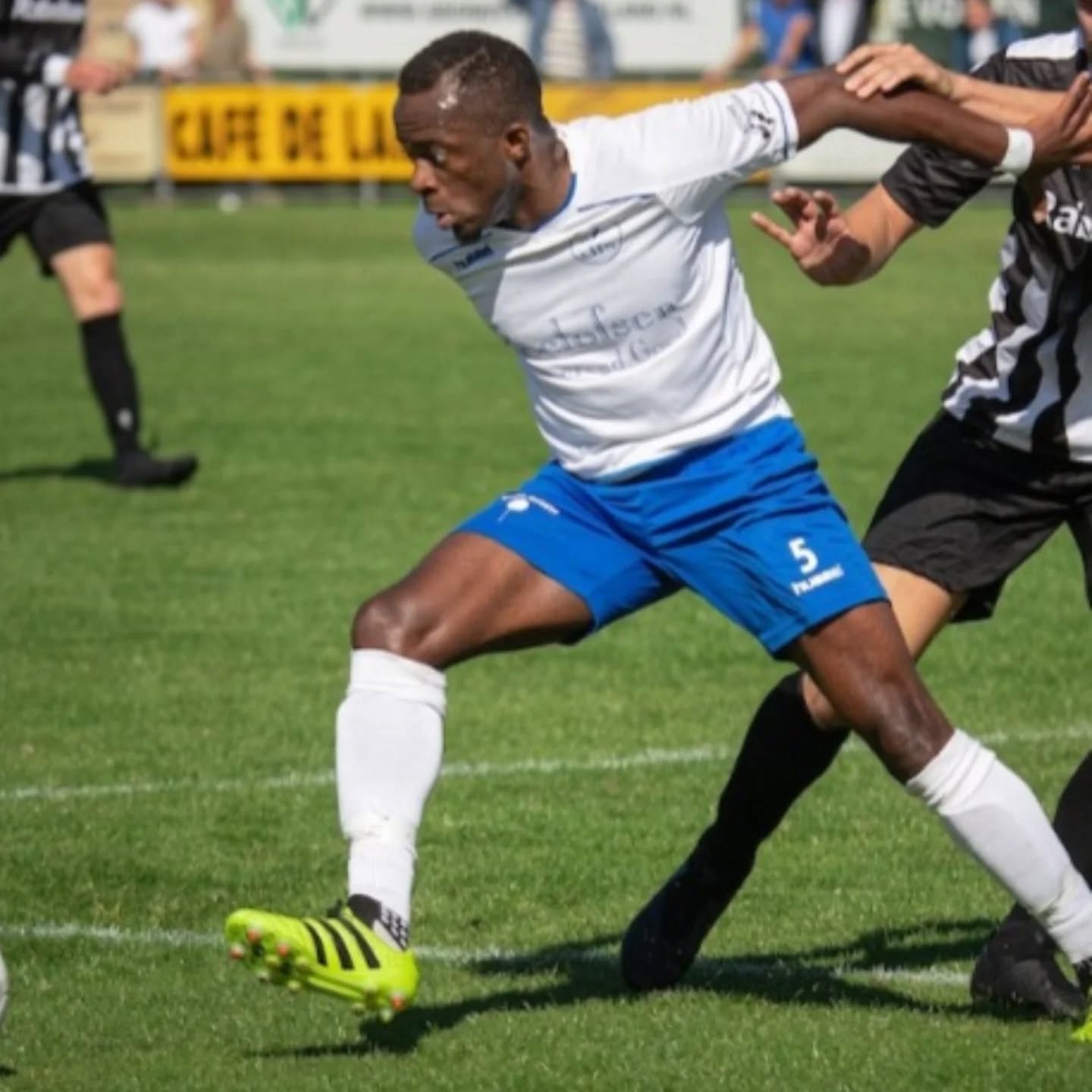 Voormalig sv DFSer Cedric Badjeck overleden.