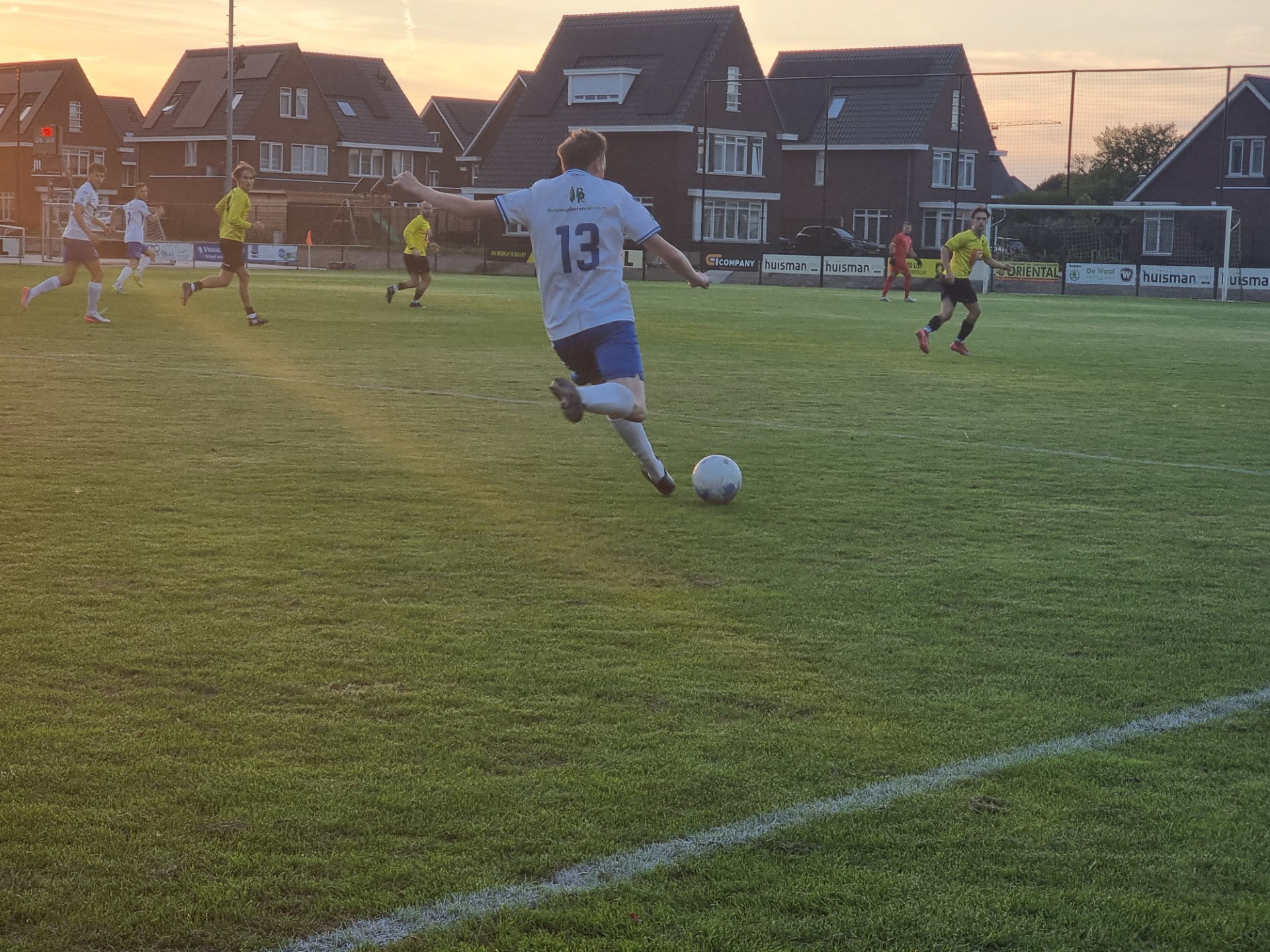 Nipte oefennederlaag voor sv DFS, 2-1